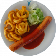 Riesencurrywurst mit hausgemachter Soße (2,3,8,9,21,22,51) dazu Twister Pommes (81) und Salatgarnitur