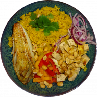 Bowl mit Tofu, Chicoree, Zwiebeln und Koriander (2,17,18,49,81) dazu Curryreis 