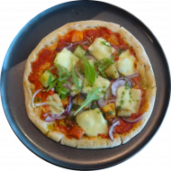 Es erwartet Euch ein vielfältiges Angebot an Pizzen, Pinsen, Calzonen, Falmmkuchen & Co. Heutige Tagesempfehlung: Pizza 'Mediterrano' mit Grillgemüse, Mozzarella und Gouda überbacken (19,81)