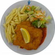 Marienfelder Schweineschnitzel mit Zitronenecke (15,51,81) an Tomaten-Kräuter-Soße (81) dazu Makkaroni (81) und bunte Blattsalat-Garnitur 