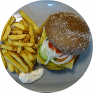 V-incent-V-ega's V-avourite: 'Veeseburger' mit Falafelpatty, Tomaten, Salat, Zwiebeln, Gurke und House-Dip (1,9,18,22,44,81,82,83) dazu als Menüoption: verschiedene Pommes Spezialitäten