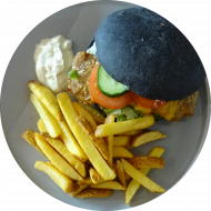 Der lukullische Tipp des Tages: Burger 'Black Beer Rib' mit gebackenem Big Rib Steak in Senf Marinade mit Cheddar und Eisberg (1,15,19,22,23,44,48,51,81,83) dazu als Menüoption: frittierte Kartoffelspezialitäten