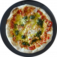 Sie können aus 4 verschiedenen Pizzavariationen wählen. Heutige Tagesempfehlung: Pizza 'V-argherita' mit Tomaten, Reiberei und Basilikum (1,2,81)