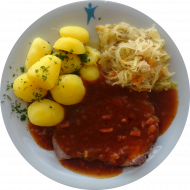 Mutzbraten in Schwarzbier-Kräuter-Soße (1,22,44,49,51) dazu Sauerkraut mit Speck (51) und Petersilienkartoffeln