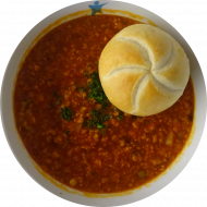 Chili sin Carne mit Sojagehacktem, Kidneybohnen und Mais (2,18,49,81) dazu Mini-Kaiserbrötchen (81,83)