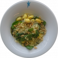 Gebratene Gnocchi mit Blattspinat,Walnüssen,Sahne und Gouda (15,19,73)