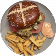 Sie können aus 6 verschiedenen Burgervariationen wählen. Heutige Tagesempfehlung: Leberkaas-Laugenburger mit Leberkäse, Sauerkraut und karamelisierten Senfzwiebeln (1,2,3,8,9,19,20,21,22,23,51,81,83) Menüoption: Pommes