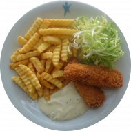 Seelachs Loins in krosser Pankopanade (16,19,22,56,81) mit Kräuter-Senf-Mayonnaise (9,15,19,22,81) dazu Pommes frites und kleiner Frisee-Salat