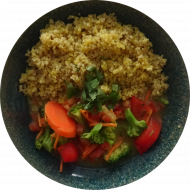 Scharfes Quinoa-Curry mit Möhren, Brokkoli, Paprika und Koriander (49)