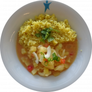 Kleine Portion: Aloo Gobi - pikante Kartoffel-Blumenkohlpfanne mit Sojaghurt (18) dazu Zitronenbulgur (81)