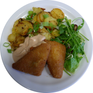Seelachsfilet im Backteig(16,22,56,81) oder Blumenkohl-Knusper-Medaillon (21,81) dazu Cocktailsauce (9,18,22,44), Bratkartoffeln und Kopfsalat mit frischem Dill