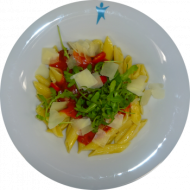 Penne 'Arrabiata' mit Oliven, Rucola und Hartkäse (6,15,19,81)
