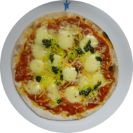 Pizza 'Veggie-Style' mit Tomatensoße, Mozzarella und Basilikum (19,81)