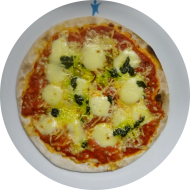 Pizza 'Veggie-Style' mit fruchtiger Tomatensoße, Mozzarella und Basilikum (19,81)