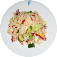 spanische Paella mit Meeresfrüchten und Hühnerfleisch auf Gemüse-Reis (14,19,26,49,54),Garnitur