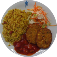 2 Mais-Lauch-Rösti (15,19) an hausgemachtem Tomaten-Dip 'Napoli' (9) dazu Pastasotto mit gehobeltem Hartkäse (3,15,19,24,81) und Salatgarnitur