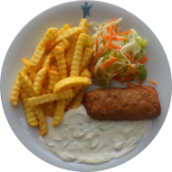 Hirtenrolle mit Frischkäse gefüllt (15,18,19,49,51,81) an hausgemachtem Zaziki (19,49) dazu Pommes frites und Salatgarnitur