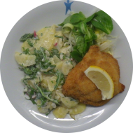Schweineschnitzel 'Cordon bleu' mit Zitrone (2,3,19,51,81) dazu Kartoffelsalat nach 'Hausfrauen Art' (9,15,19,81) und Salatgarnitur
