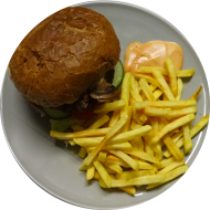 Sie können aus 5 verschiedenen Burgervariationen wählen. Heutige Tagesempfehlung: Burger 'Umami Master' mit Pilz-Haferflockenpatty, Zwiebel, Eisberg, Mayonnaise (22,81,83,84) dazu als Menüoption verschiedene Pommes Spezialitäten