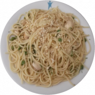 Limettenspaghetti mit Erbsen, Pilzen und Cashewkernen (73,74,81)