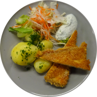 Schnitzelabend: Marinierter Tofu im Pankomantel (18,62,81) an Bratensoße (81) dazu Schwenkkartoffeln und Salatgarnitur