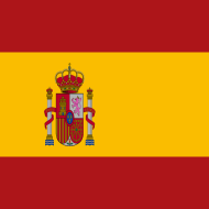 EM GERICHT SPANIEN: 'Paella de marisco' mit Hähnchen, Meeresfrüchten, Bohnen, Paprika und Paellareis (3,14,26,54)