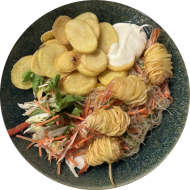 Garnelen im Kartoffelnest (14,19,49) an Aioli-Dip (9,15,19,49,81) dazu verschiedene Gemüse- und Sättigungsbeilagen zur Wahl