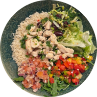 StreetFood: Mexikanische Burrito Bowl mit Hähnchen, Bohnen, Paprika, Reis, Gouda, Salsa und Guacamole (3,19,49)