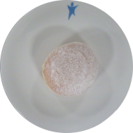 Heute erhält jeder zu seinem Essen einen Pfannkuchen (15,19,81) gratis.