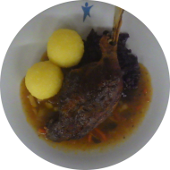 Weihnachtsessen: Knusprige Gänsekeule in Beifussjus (3,21,24,44,54) an Apfelrotkraut mit Speck (51) und 2 grüne Klöße (2,3,24)