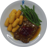 Weihnachtsessen: Linsenbraten mit Haferflocken, Leinsamen, Kidneybohnen und Preiselbeer-Chutney glasiert (2,9,18,22,49,73,81,84) dazu Prinzessbohnen und Kroketten (81)