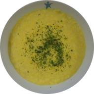 Maiscreme-Suppe (18) dazu Roggenmischbrot (81,82,83)
