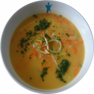 Süßkartoffel-Kokos-Suppe mit Mandelsplittern (3,21,71) dazu ein Weizenbrötchen (81)