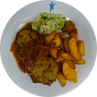 'Thüringer Rostbrätl' Schweinesteak in Senf-Zwiebel-Schwarzbiermarinade (22) dazu Kartoffelspalten und kleiner Weißkrautsalat mit Lauchröllchen