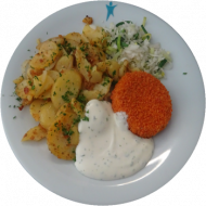 1 Backcamembert (19,81) mit Kräuterremoulade (9,15,19,81) dazu Bratkartoffeln und Garnitur