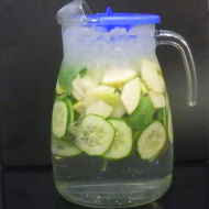 Aqua Natura - Heutige Kreation: Apfel-Gurke-Basilikum