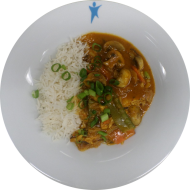 'Thai Chili' mit schwarzen Bohnen, Sonnenblumenhack, Tomate und Koriander dazu Kräuterbulgur (81) 