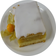 frisch gebacken Apfelkuchen mit Decke (15,19,81)