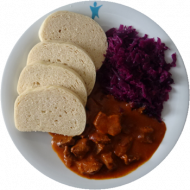 Rindergulasch 'Esterhazy' mit Senf und Knoblauch (1,3,21,22,81) und Apfelrotkraut mit Speck dazu Hefeknödelscheiben (15,19,81)