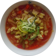 'Minestrone' italienische Suppe mit Pasta, Kartoffeln und buntem Gemüse (3,21,81)