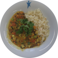 Kleine Portion: Aromatisches Linsen-Kartoffel-Dal und frische Minze (2,3,18,81) dazu geratener Chilireis