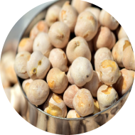 Kichererbsen-Kokos-Korma mit Tomaten, Chili und Ingwer (2,49) dazu würzige Chili-Kräuter-Kartoffeln