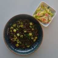 mensaVital: Linsen-Kartoffel-Kokos-Pfanne dazu Blattsalat mit Johannisbeervinaigrette (49)