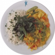 Vegan: Kart.-Gemüse-Curry m. Kokosmilch, Chili, Koriander (2,18), Kräuterreis, 1 Stck. Melone