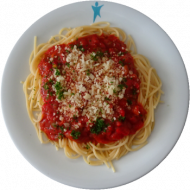 Spaghettoni al Arrabbiata mit gehobeltem Hartkäse (2,15,19,47,81)