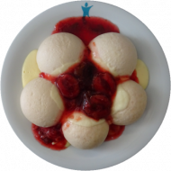 5 Hefeklöße mit Pflaumen-Dip dazu Vanillesoße (15,19,81)
