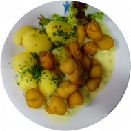 Blumenkohlnuggets in Backteig an Sauce Bernaise und Petersilienkartoffeln (15,19,21,24,44,81)