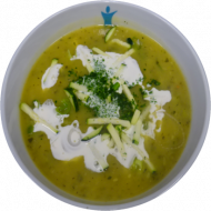 Zucchini-Kartoffel-Suppe (18) mit Bio-Knusperbrötchen (81,83)