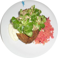 Ofenkartoffel mit Purple-Couscous und Minz-Sojanäse (18,22,81)