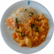 Vegan: Aloo Gobi - Kartoffel-Blumenkohl-Pfanne mit Sojajoghurt (3,18) und Karottenreis 